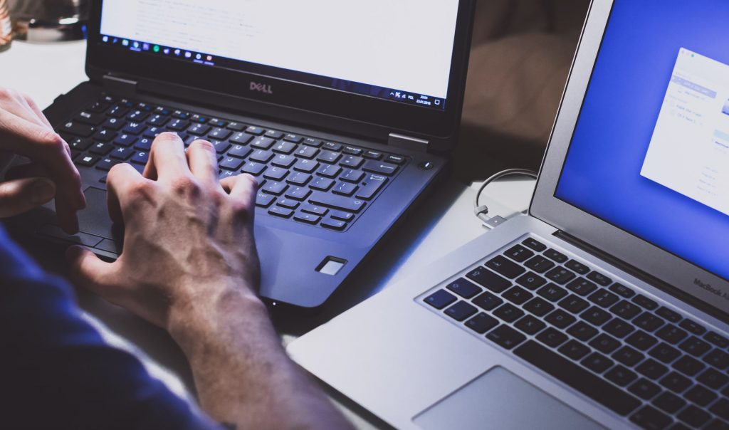 Човек вознемирувал 14 годишно девојче, со видео повици ја уценувал да му пишува! (Фото)