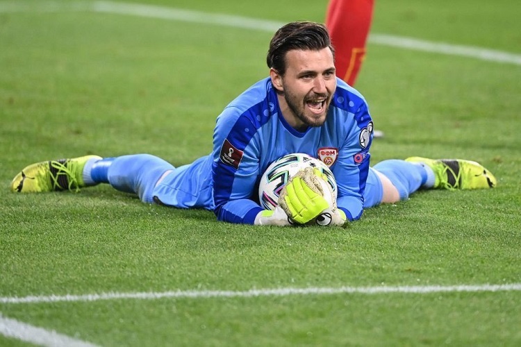 Столе Димитриевски е новиот министер за одбрана!