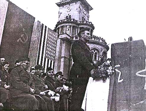 Вечна му слава! – На денешен ден пoчинa Методија Андонов Ченто