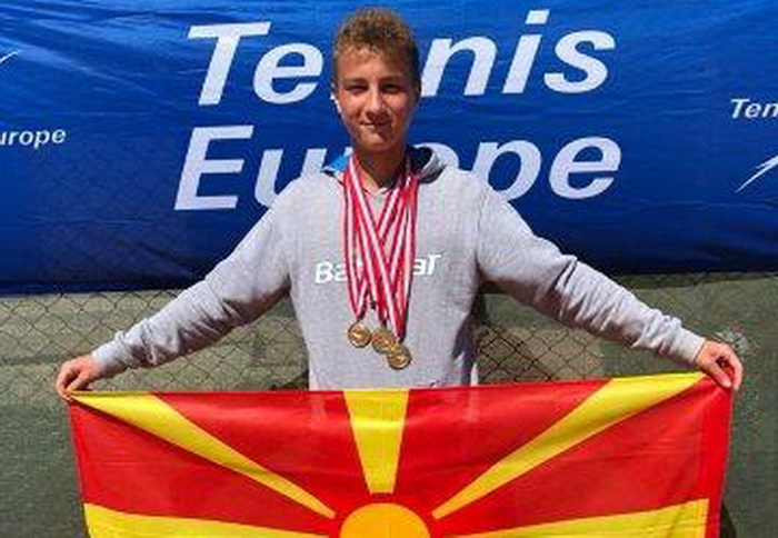 Уште едно наше златно дете: Ивановски се пласираше во второто коло на Вимблдон