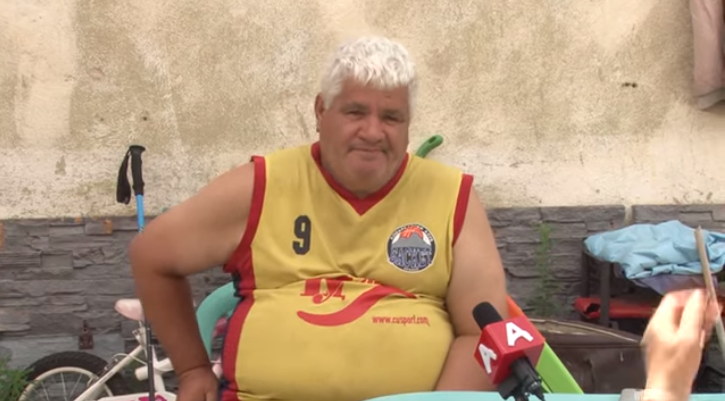 Порано од тутун се правеа куќи и опстојувавме осум деца, сега се’ запоставуваш и на крајот  ништо