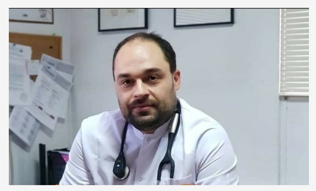 Д-р Лазаров: Нема ни здравствен ни образовен систем, нема услови за учебна година со физичко присуство