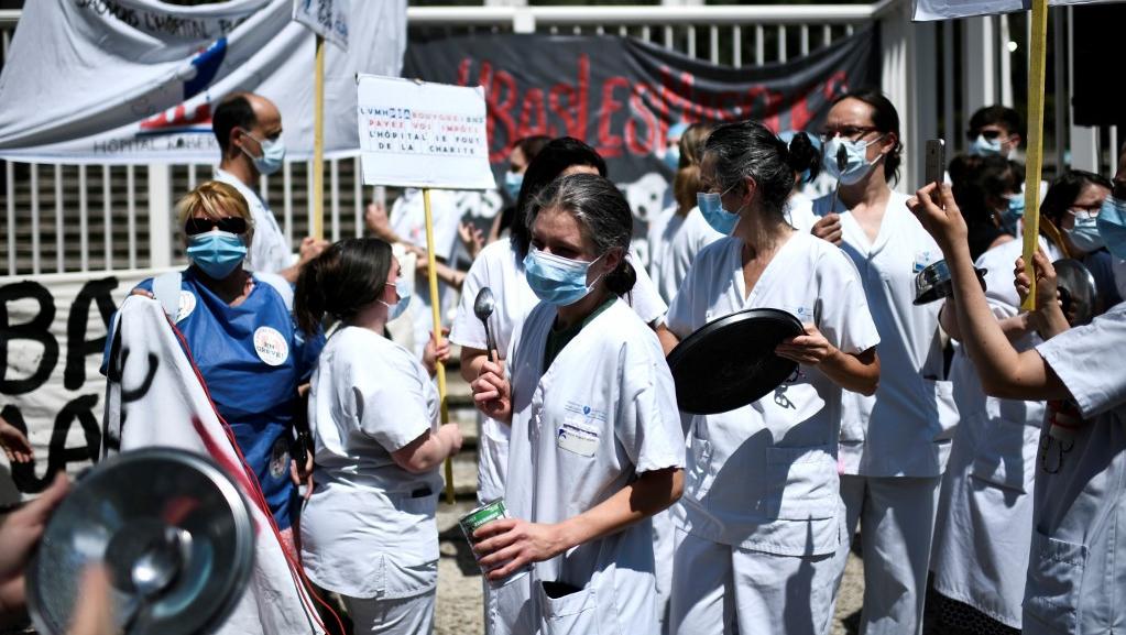 И на лекарите им е преку глава: Ќе излеземе на улица и нема да лекуваме!