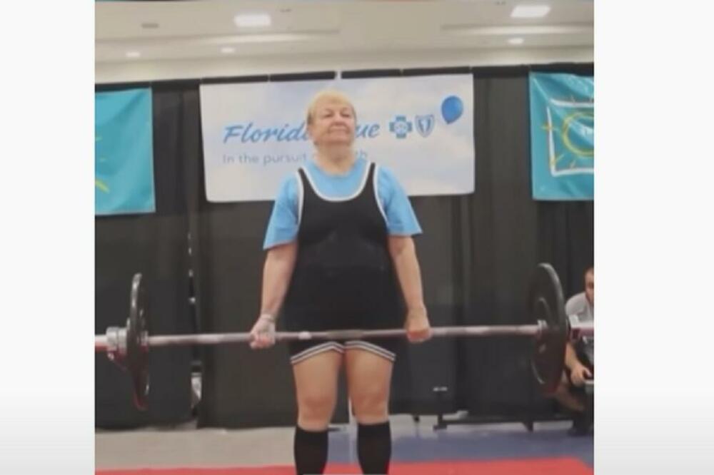 Бабава има 100 ГОДИНИ, а крева тегови како од шала, го сруши и Гинисовиот рекорд (Видео)