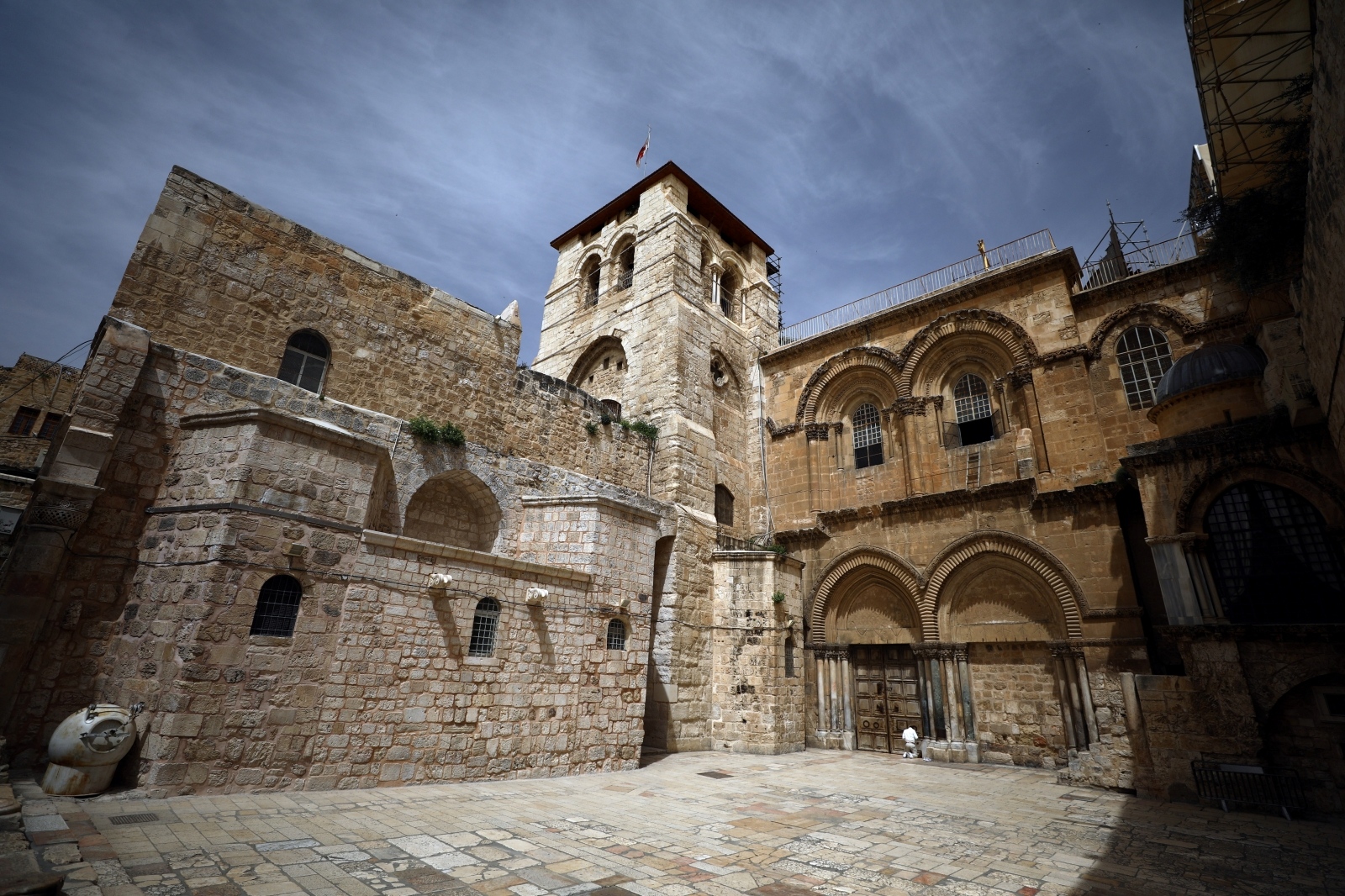 Спомен на Осветувањето на храмот на Христовото Воскресение во Ерусалим