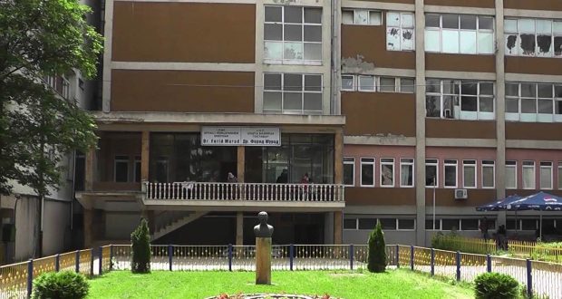 НЕ САМО ВО ТЕТОВО: И во гостиварската болница се влегувало преку прозор за посета на заразените