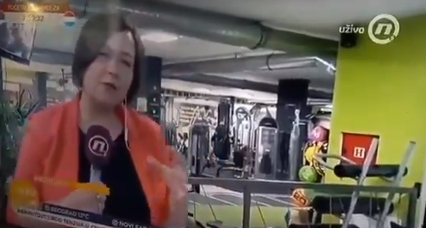 Досега НЕВИДЕНА фитнес ИНСТРУКТОРКА (ВИДЕО)