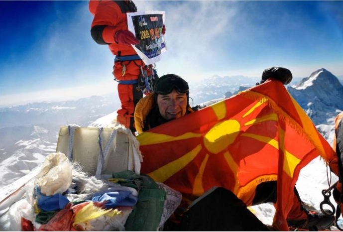 Академик Кедев на врвот на светот, го освои и Манаслу висок 8163 метри