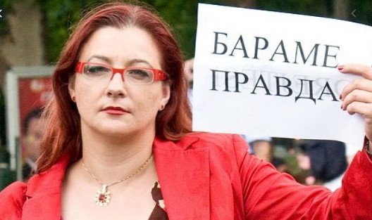 МВР лаже: Пријавив сомнителна торба и настана голем инцидент, Астеруд објаснува зошто преноќила со лисици на аеродром (Видео)