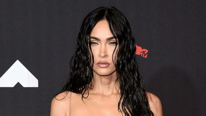 Историска ГОЛОТИЈА на наградите на ЕМ-ТИ-ВИ (ФОТО)