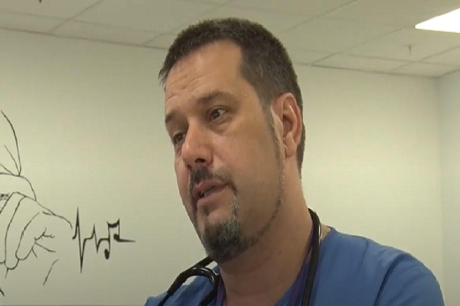 Д-р Радмило: Што да очекувате од народ кој оди 10 чекори назад кога мачка им го пресекува патот