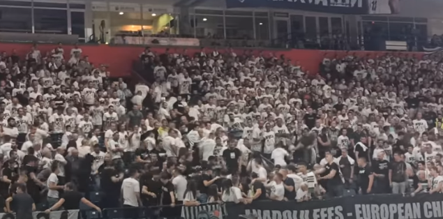 Општа тепачка на белградската Арена: Се степаа навивачите на Партизан на пријателски натпревар (ВИДЕО)