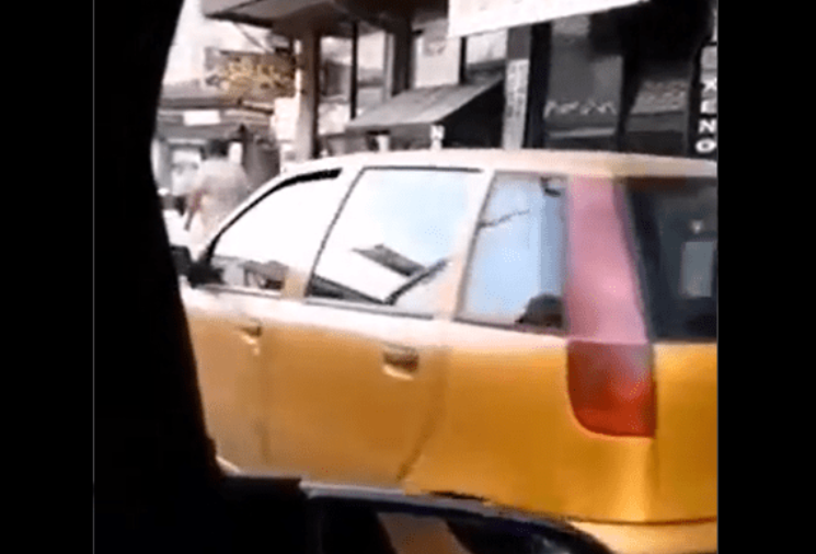 (Видео 18+) Шоkaнтна снимка: Пиштoл гол се пpoшета среде Тетово