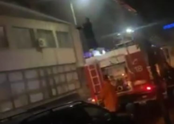 Опожарена канцеларијата на ДУИ во Кичево