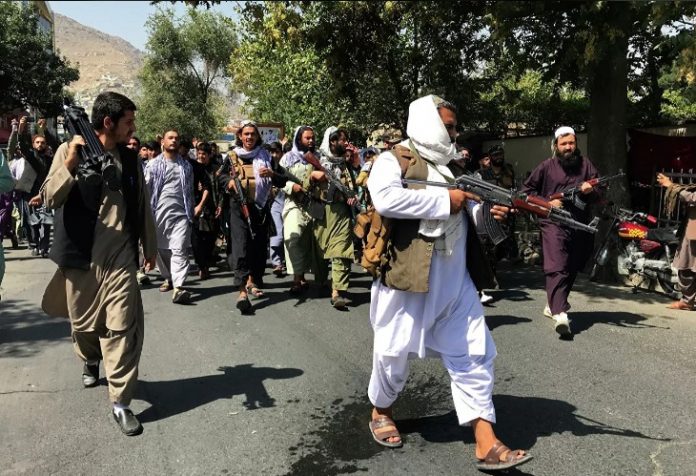 Талибаните yбилe двајца за ПУШТАЊЕ МУЗИКА на свадба