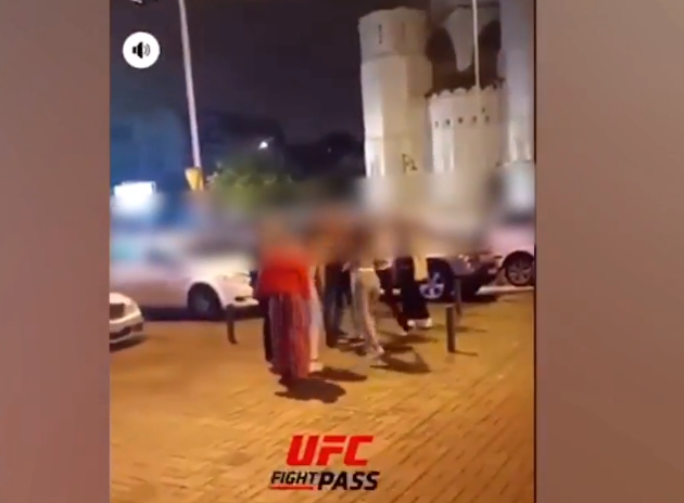 ТЕПАЧКА на млади ДЕВОЈКИ во Скопје, едни снимаат, други се тепаат, ЛЕТАА БОКСОВИ (ВИДЕО)