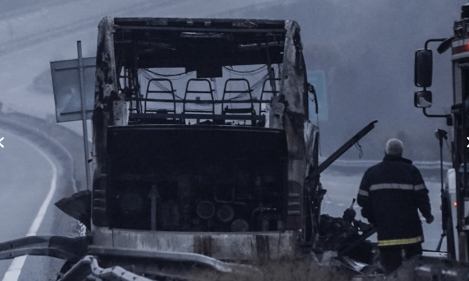 ФОТОГАЛЕРИЈА: Како Автобусот на „Беса транс“ се претвори во пепел