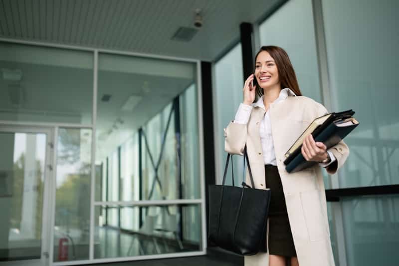 Има стан, кола… ама нема дечко, СИГУРНО НЕШТО И ФАЛИ…