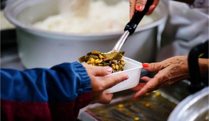 Со новите мерки граѓаните попрво ЌЕ УМРАТ ОД ГЛАД отколку од КОРОНА