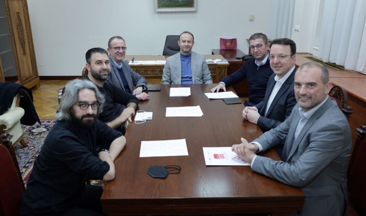 Мицкоски: Имаме ново парламентарно мнозинство (Фото)