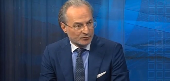 Кој е Бугарскиот кандидат за претседател кој дојде во Македонија, за да подаде рака и повика на разум