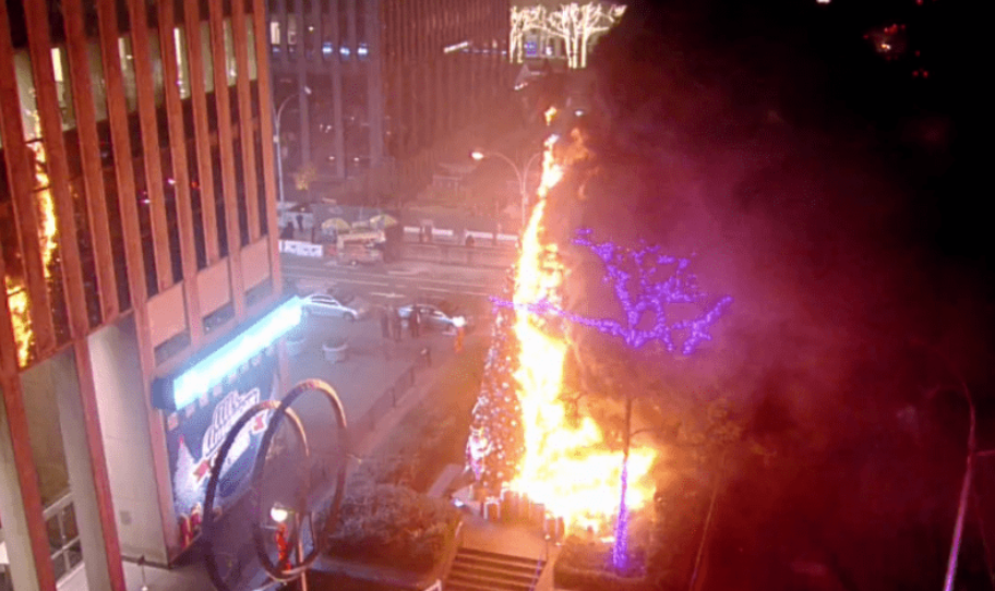 (Видео) Ja зaпaлил во живо елката за време на новогодишен пренос на Фокс Њуз