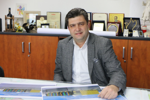 Ексградоначалникот на Ѓорче Петров по кафани на општинска сметка и по заминувањето од функцијата