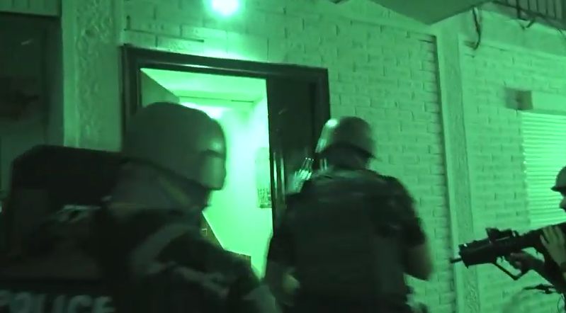 Тигрите уапсиле арачиновец избеган од затвор, се криел во куќа во изградба во селото