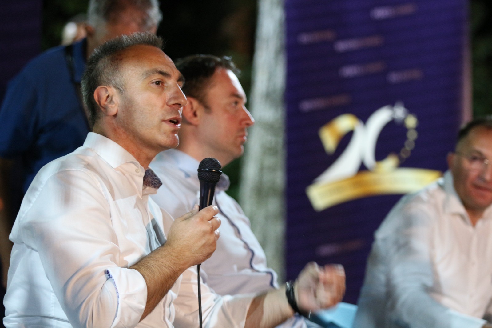 Македонците да се сведат на малцинство? – Еве што бара ДУИ