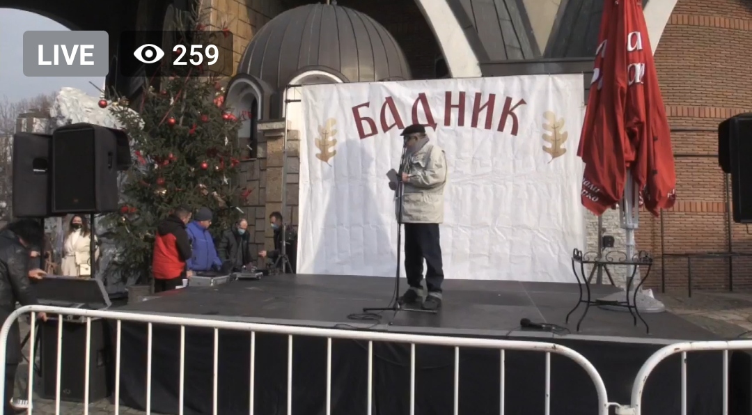 Во живо од Бадниковата прослава пред Соборниот храм