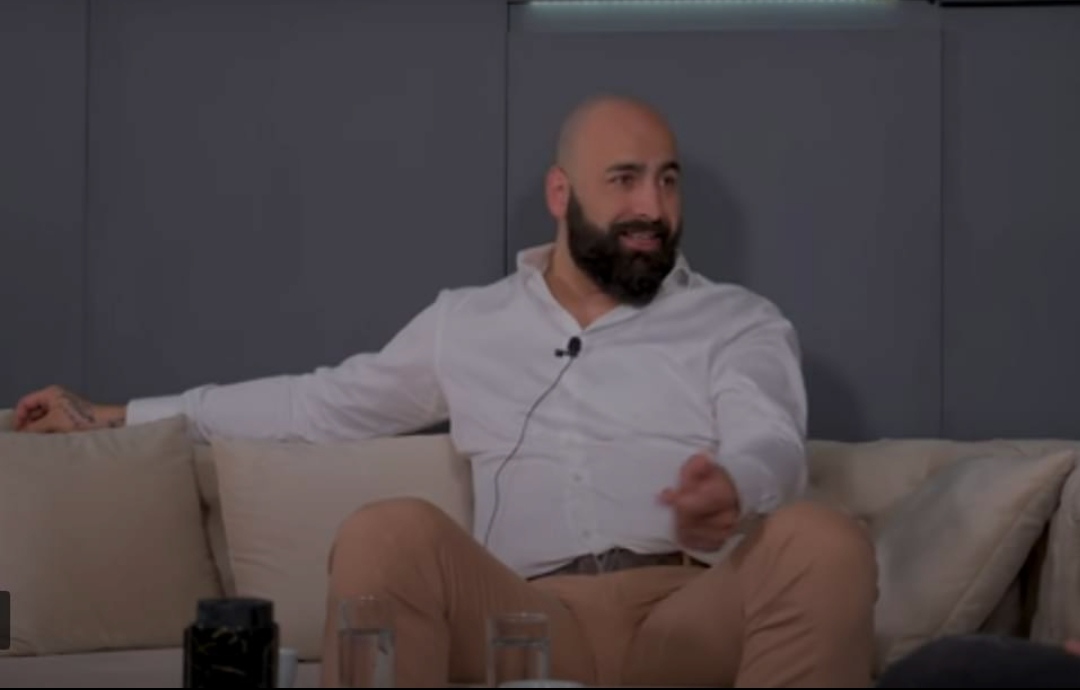 Колку пари Антиќ дал за бакшиш во една вечер?