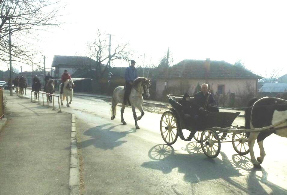 Божиќна литургија во манастирот Свети Ѓорѓија во скопско Кучково
