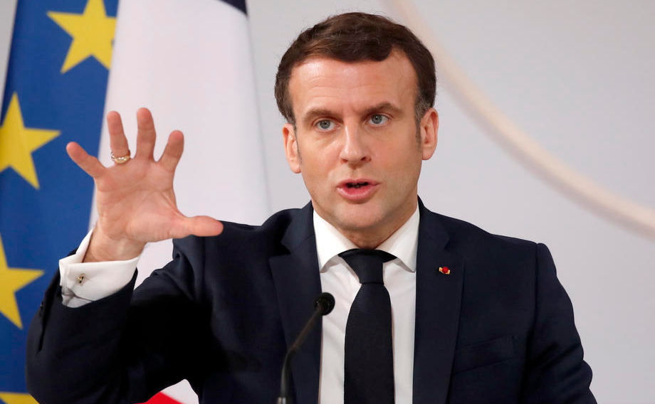 Макрон сака да ги тормози и нервира невакцинираните: Ќе им го направам животот тежок