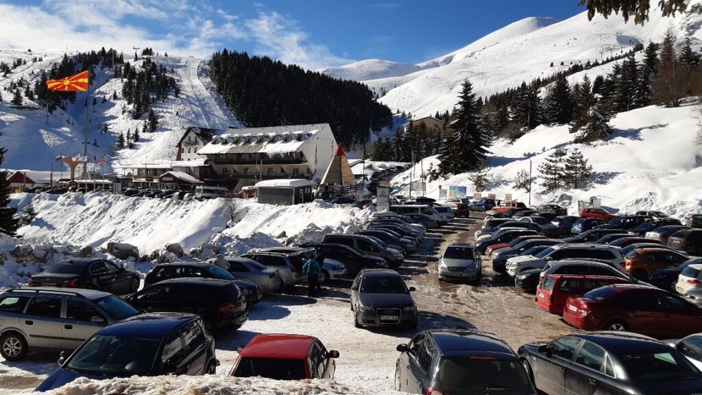 Го прободел за паркинг место на Попова Шапка