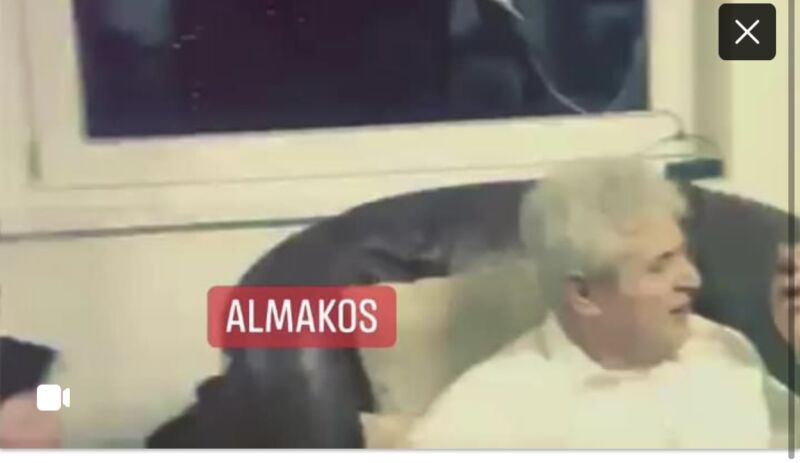 Ахмети со цигарчето од срце запеја за Енвер Хоџа (Видео)