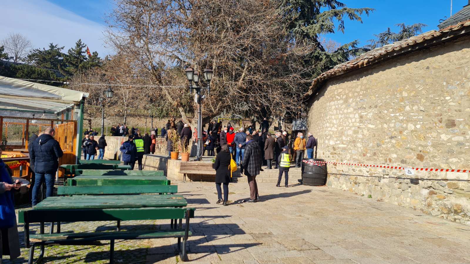 (Видео) Свирежи за Пендаровски, Груби и Бочварски: Сред Свети Спас народот грмеше “предавници”!
