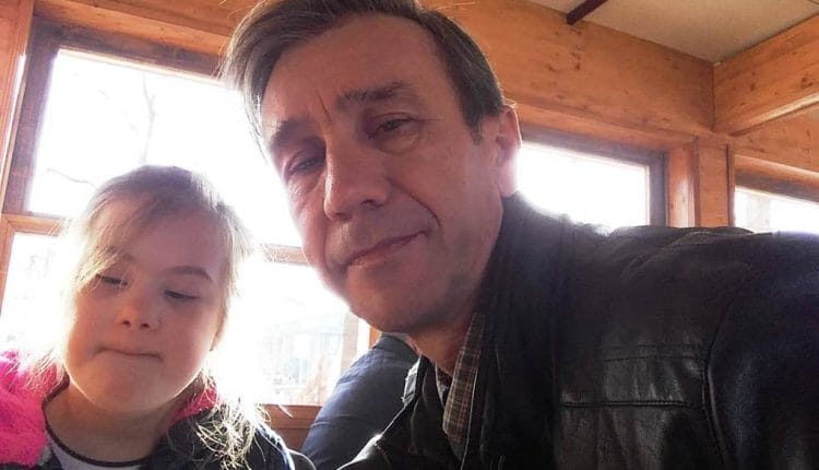 Ја избркаа Ембла со Даунов синдром, покрената петиција за разрешување на директорот на училиштето