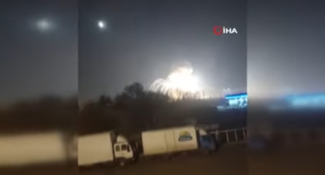 Координиран руски напад на неколку воени аеродроми во Украина (Видео)