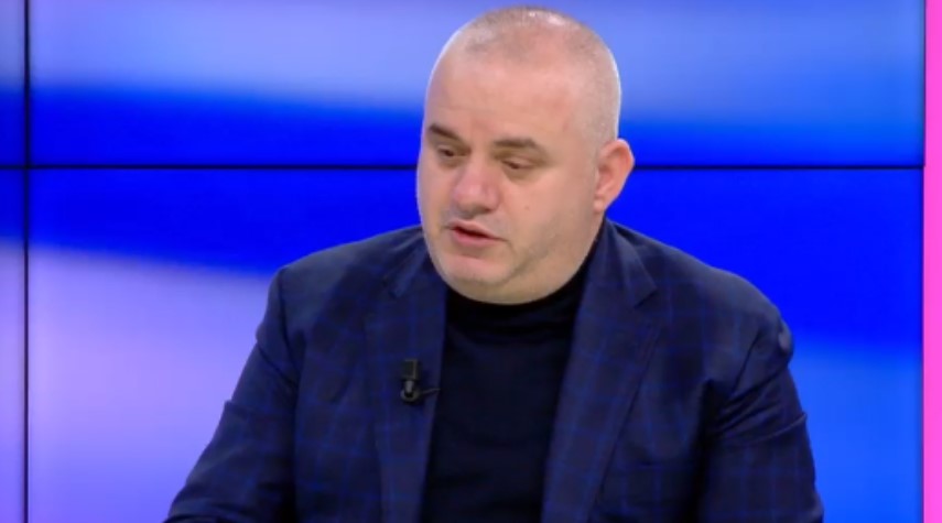 На албански мафијаш во затвор му испраќале психолози, од четири забременил две