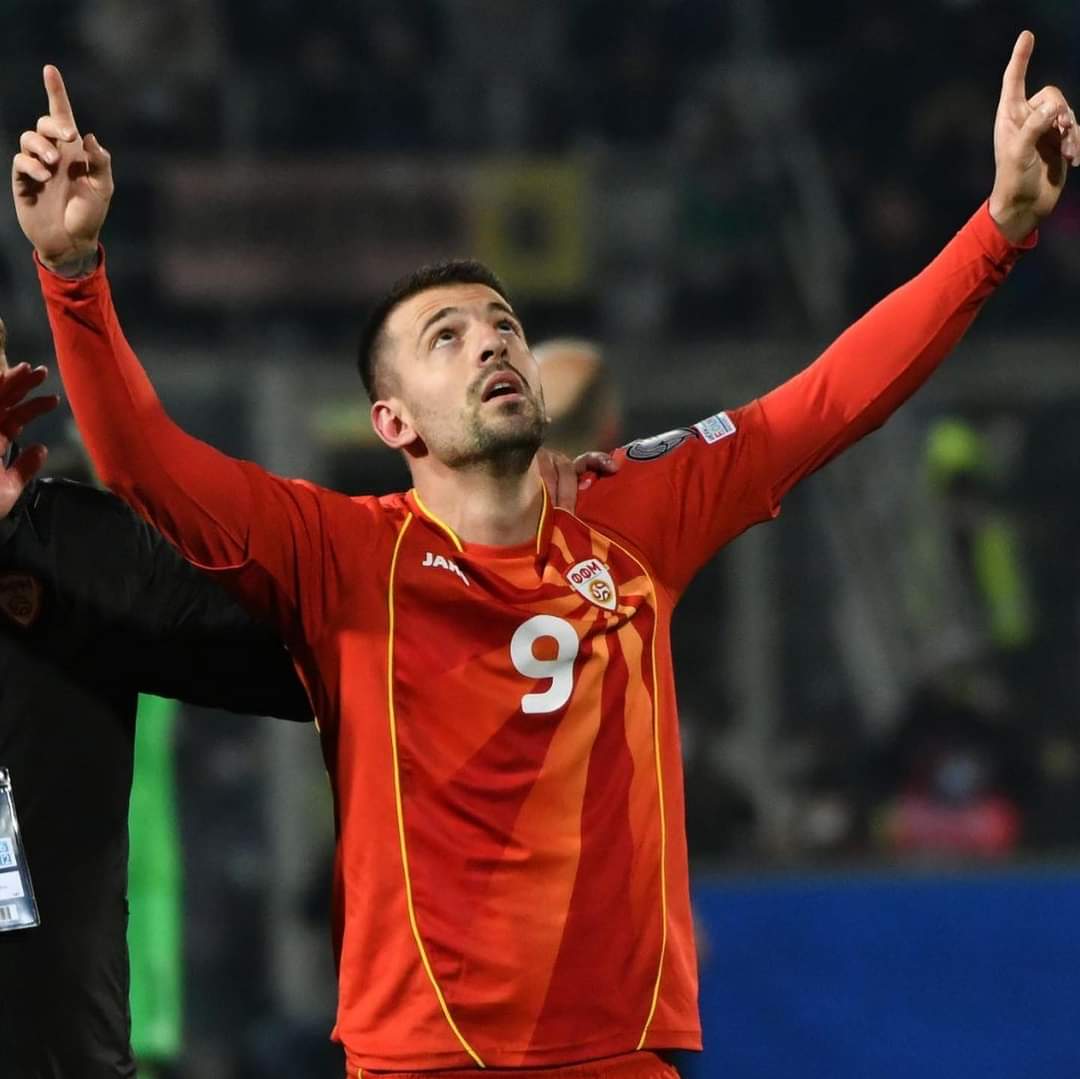 (Видео) Српскиот коментатор “еруптираше” по голот на Трајковски