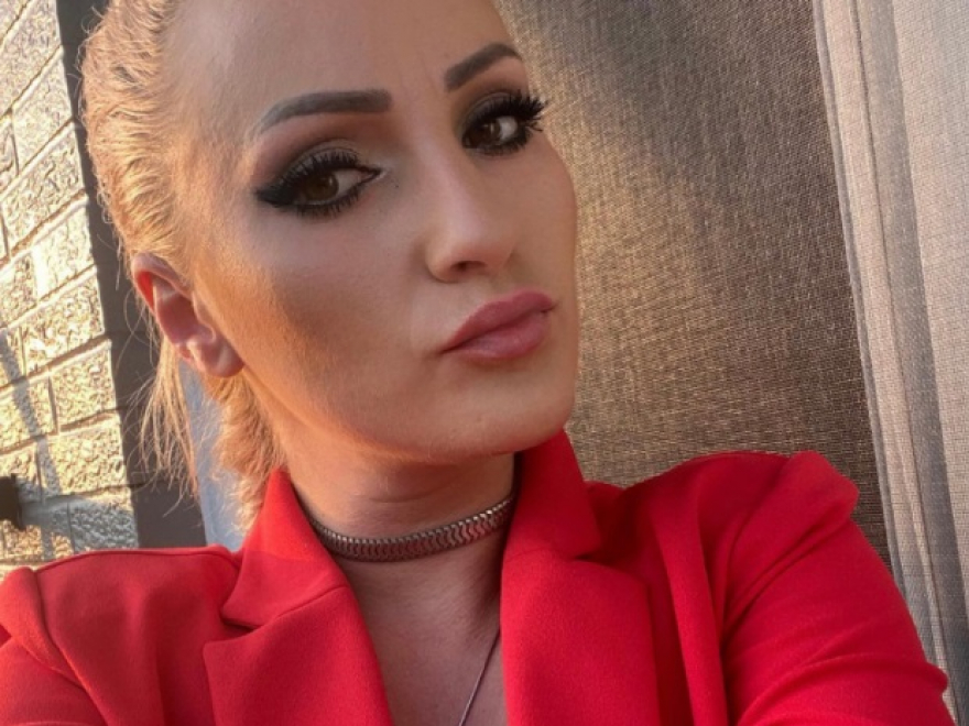 За девојка од Скопје која беше застрелана во Чикаго, се собираат донации за трошоците за лекување