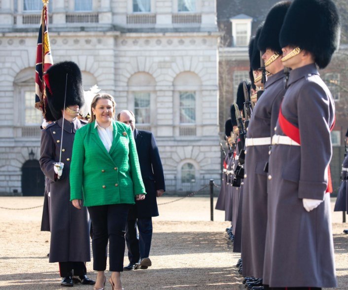 Британска амбасада за „Јовано Јованке“: Национална химна се свири само при пречек на шефови на држави