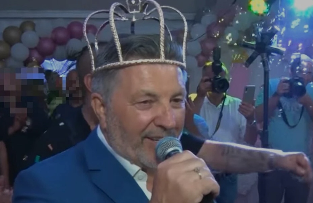 „Од една песна заработив многу, КУПИВ СТАН И АВТОМОБИЛ“