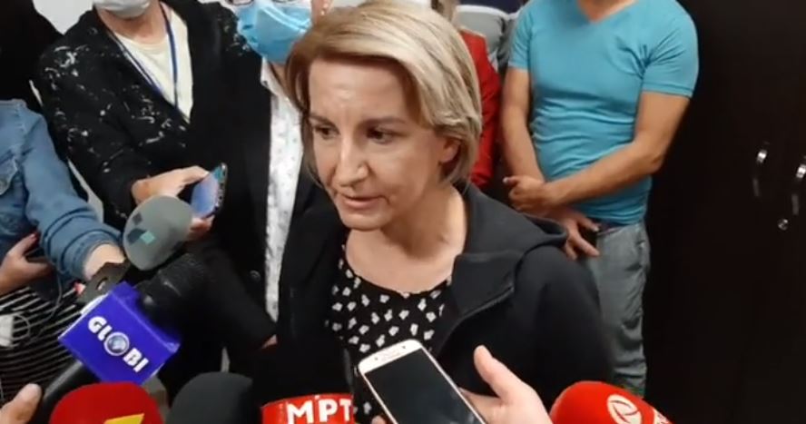 Коха-Ни Турција не ја сака Теута за амбасадор