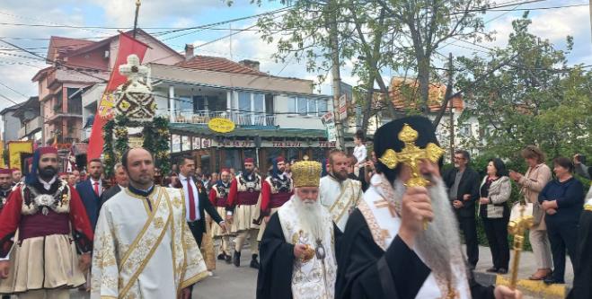 Во Струга се одржа Литијата со моштите на Свети Георгиј Победоносец