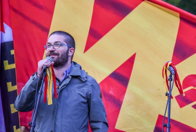 Дурловски: Утре пред Влада ќе ја пеам химната во чест на сите политички затвopeници и во чест на Гоце, Даме, Јане и Питу