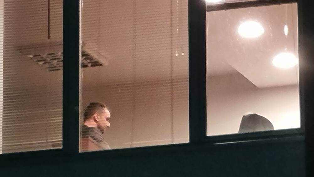 Осум дена притвор за Ламбе Алабаковски