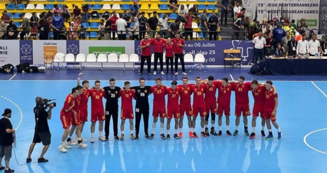 Македонската ракометна репрезентација ја сотре Грција со 18 гола разлика на Медитеранските игри