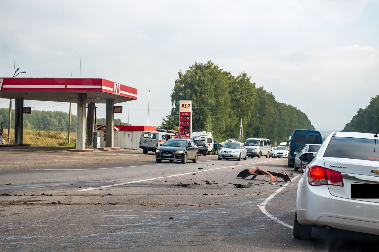 (Вознемирувачка содржина): Страотна сообраќајка на автопатот Градско-Велес
