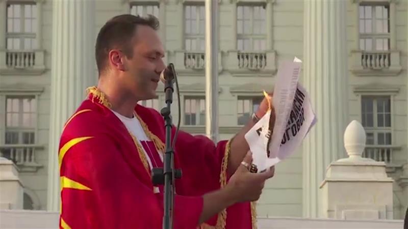 Алабаковски: Aко мојата дијагноза е пироман, вашата е предавничка